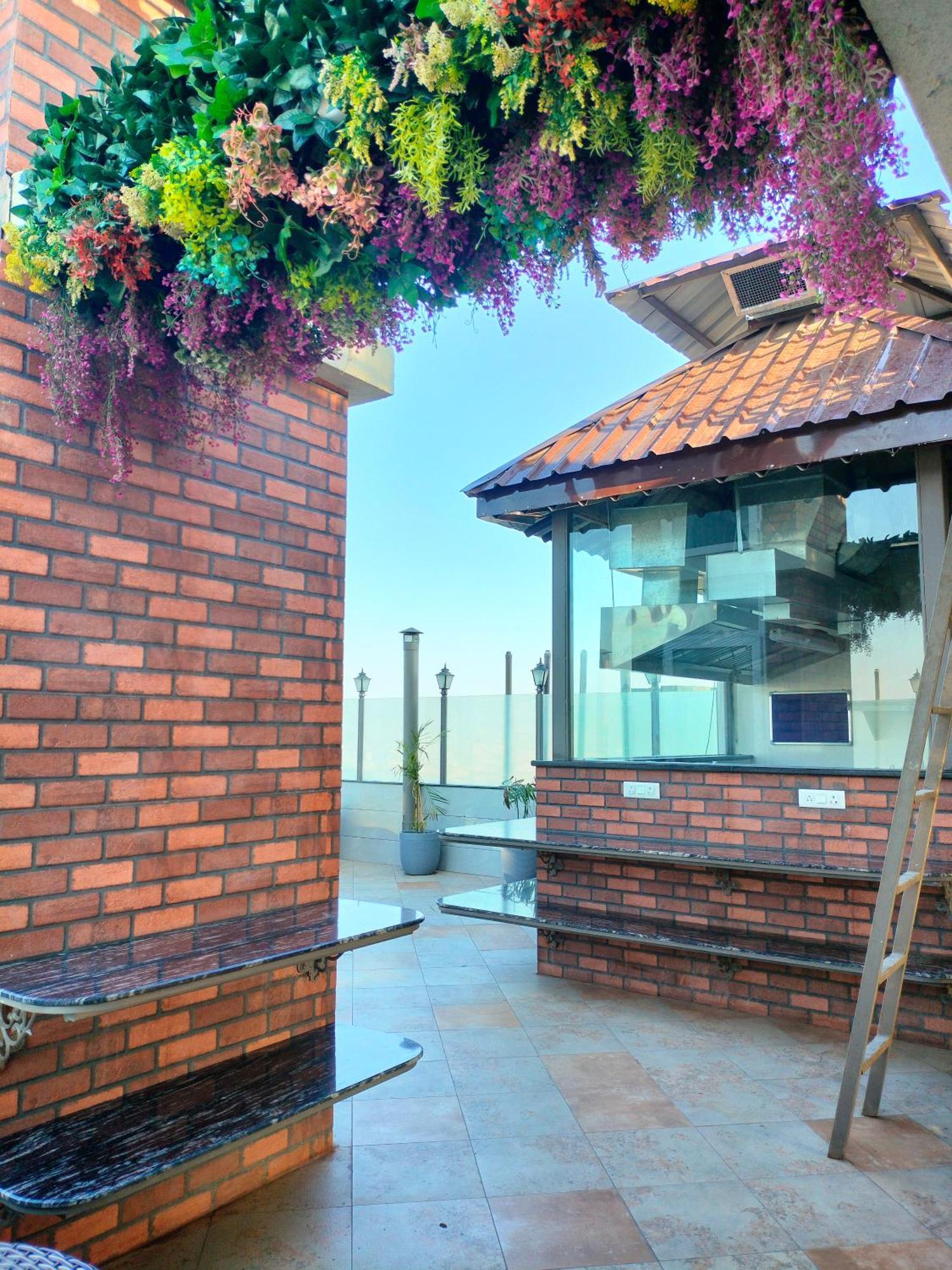 Mohali Hiraya Hotels מראה חיצוני תמונה
