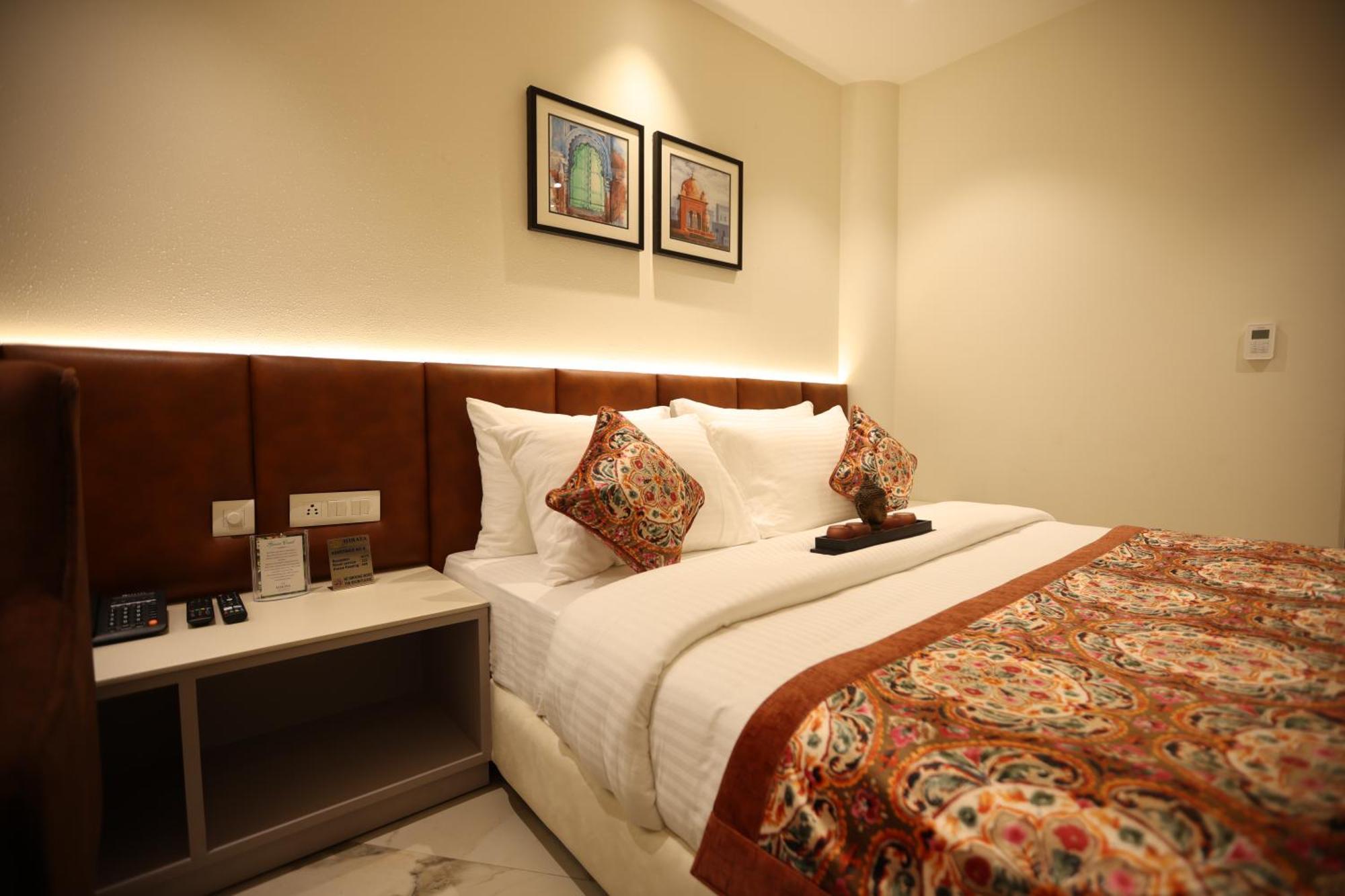 Mohali Hiraya Hotels מראה חיצוני תמונה